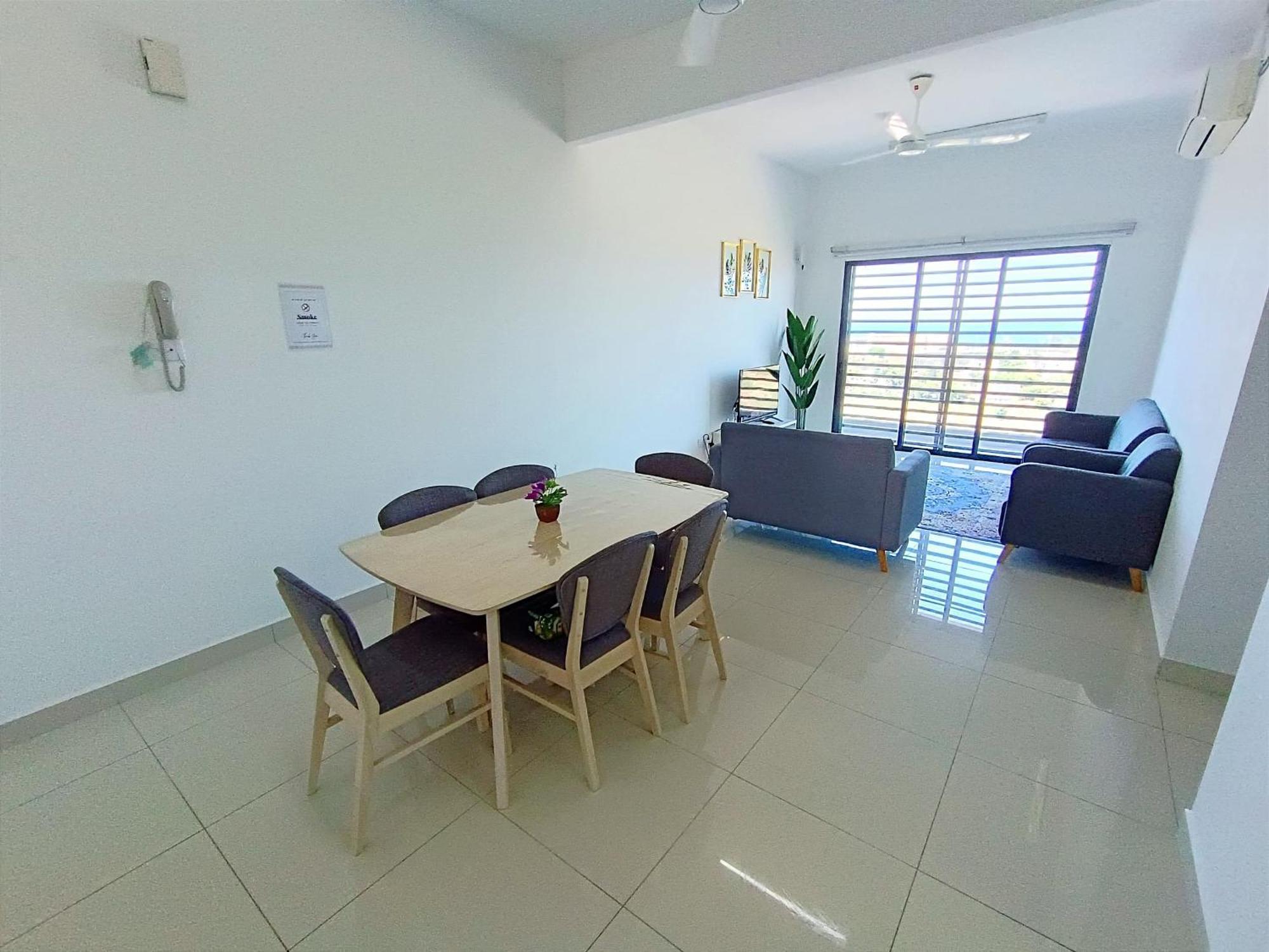 D'Luna Homestay Seaview I Sunrise View Kuala Terengganu Exteriör bild