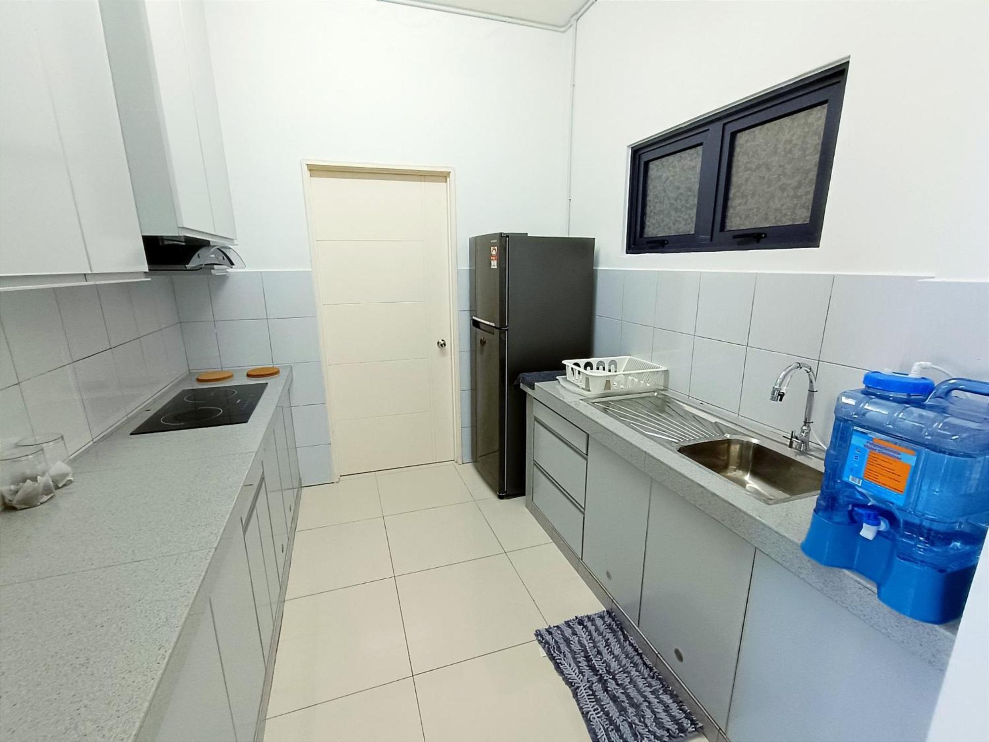 D'Luna Homestay Seaview I Sunrise View Kuala Terengganu Exteriör bild